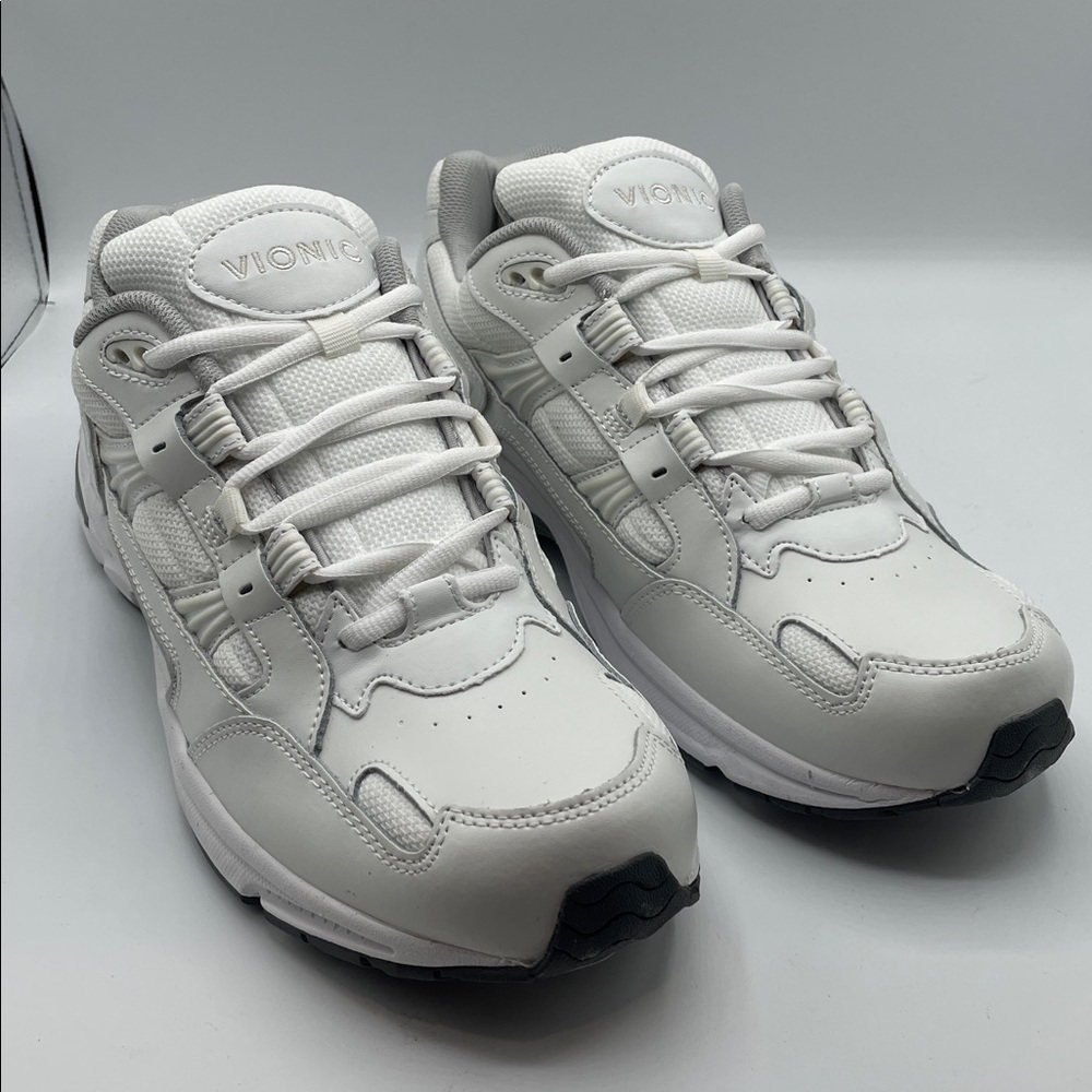 Vionic 23Walk White leather lace up Athletic Shoes, size 13 M NEW